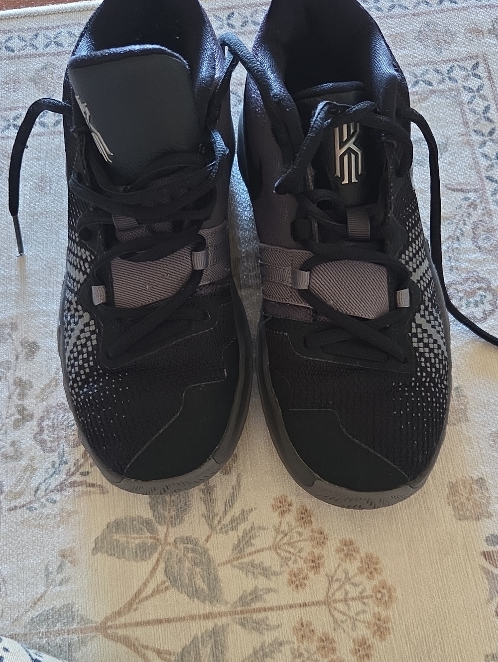 Nike Black and Gray Kids Athletic Basketball Shoes
